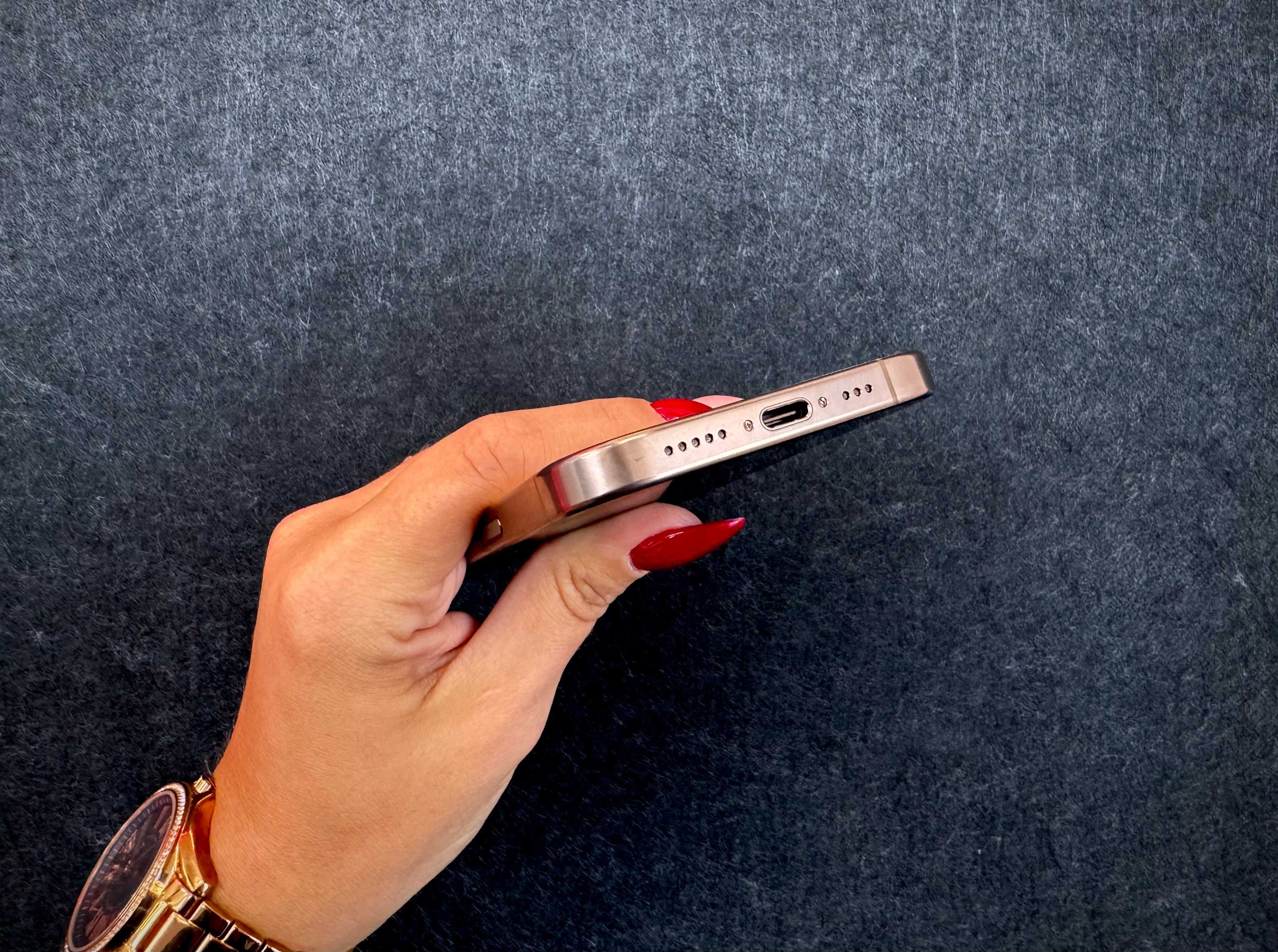 iPhone 16 Pro 256 GB Desert Titanium | dowód zakupu z numerem IMEI
