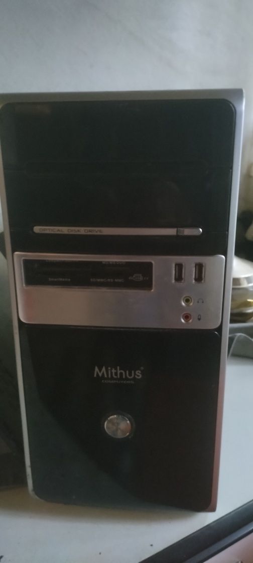 Computador Mithus