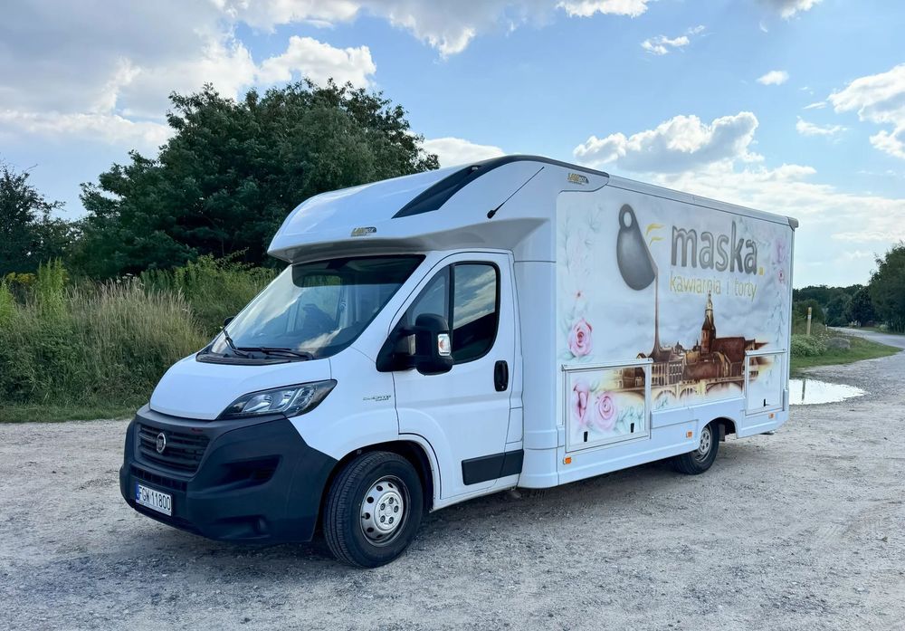 Fiat DUCATO  Piękny, praktycznie nowy foodtruck lub auto dla kuriera.