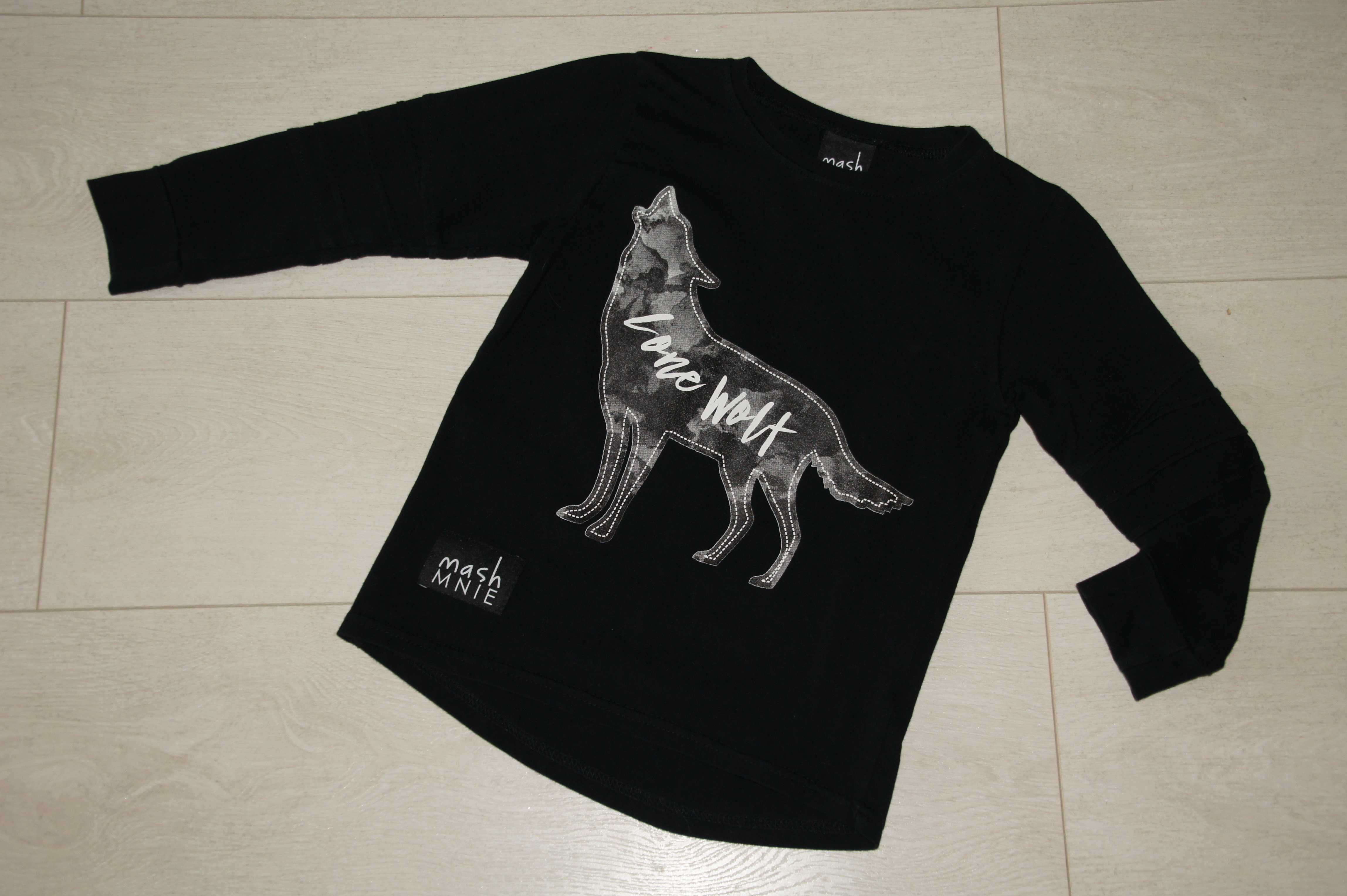 mash MNIE  czarna, bawełniana bluzeczka z wilkiem 104/110+