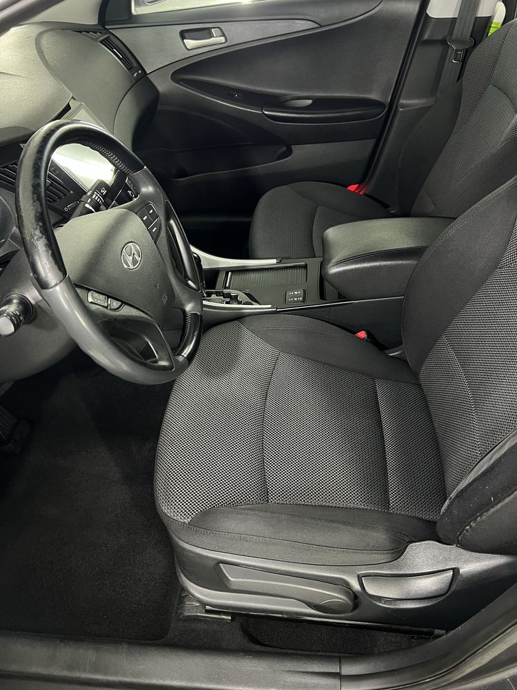 Химчистка  авто  от 2000 грн