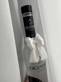 Glamour białe eleganckie kokardki na wódkę alkohol weselny