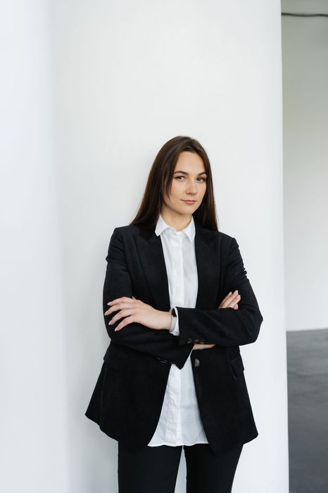 Адвокат. Земельні питання. Земельні спори. Юрист. Суди. Земля