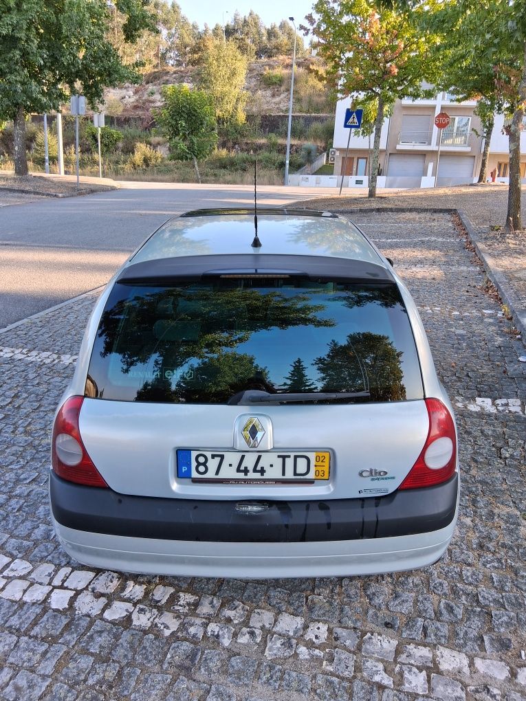 Renault clio 1.5 dci
