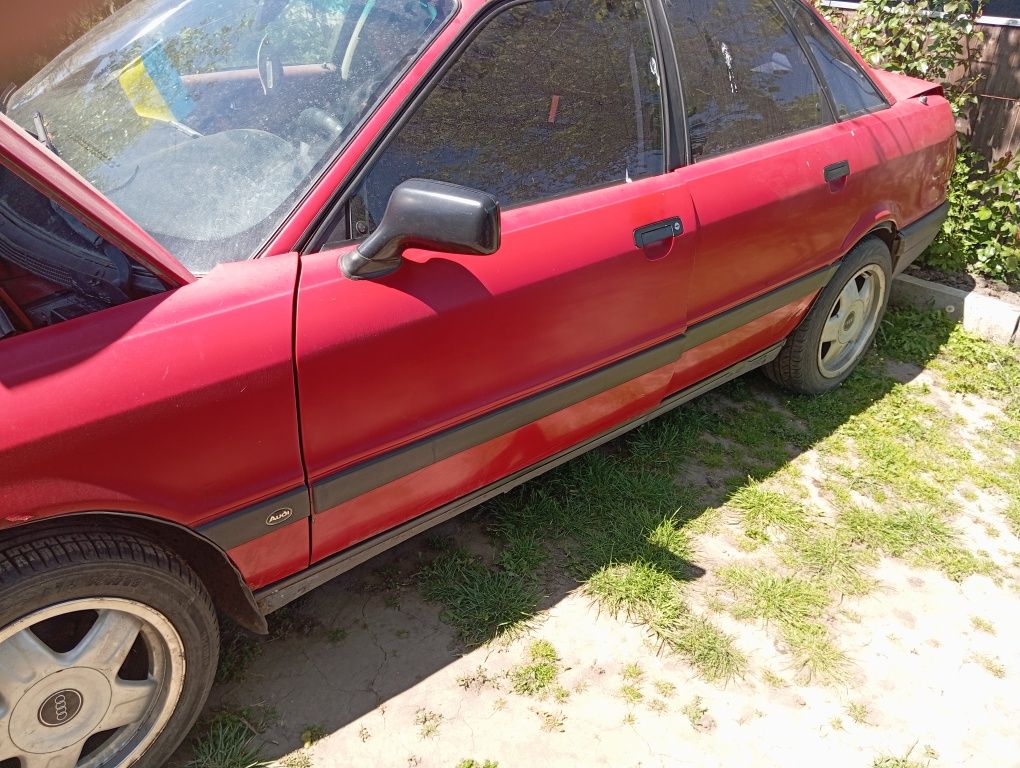 Audi 80 після дтп