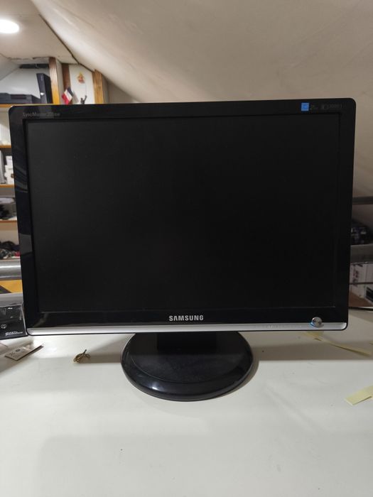 Monitor 20" SAMSUNG