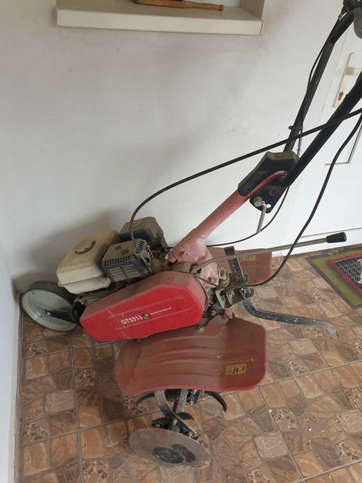 Мотокультиватор в ідеальному стані