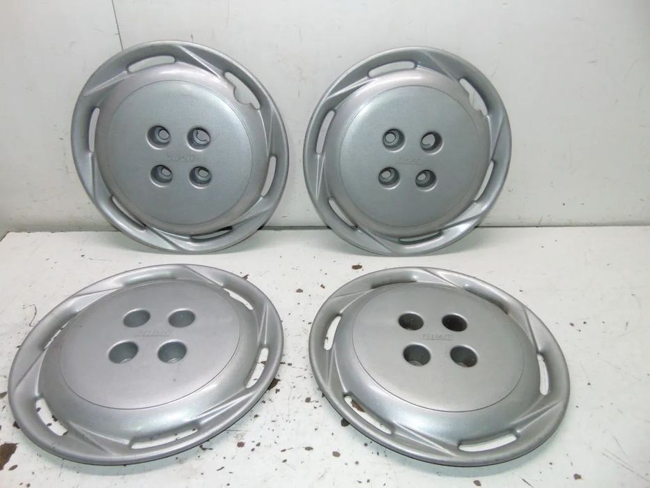 Fiat Punto/outros tampões