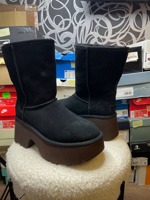 Черевики UGG Classic Short New Heights. Оригінал! Розмір 38.