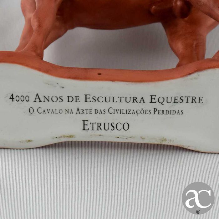 Figura em biscuit de Cavalo 4000 anos de Escultura Equestre – ETRUSCO