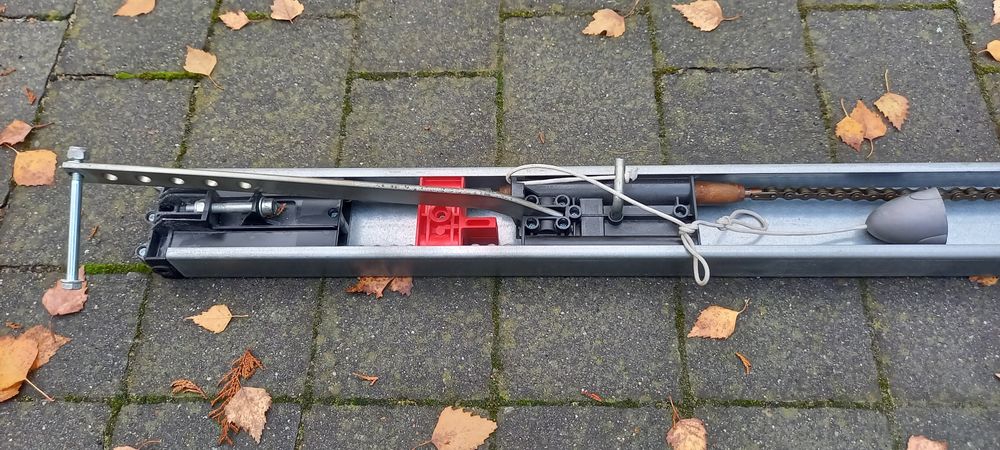 Napęd do bramy garażowej LIFE