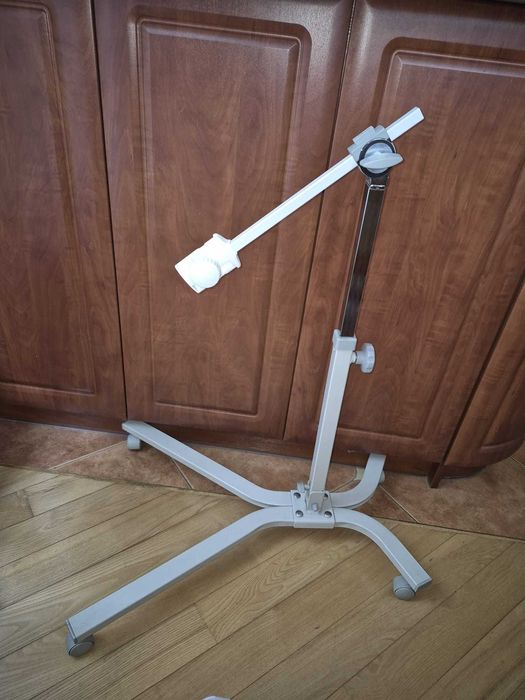 statyw do lampy bioptron