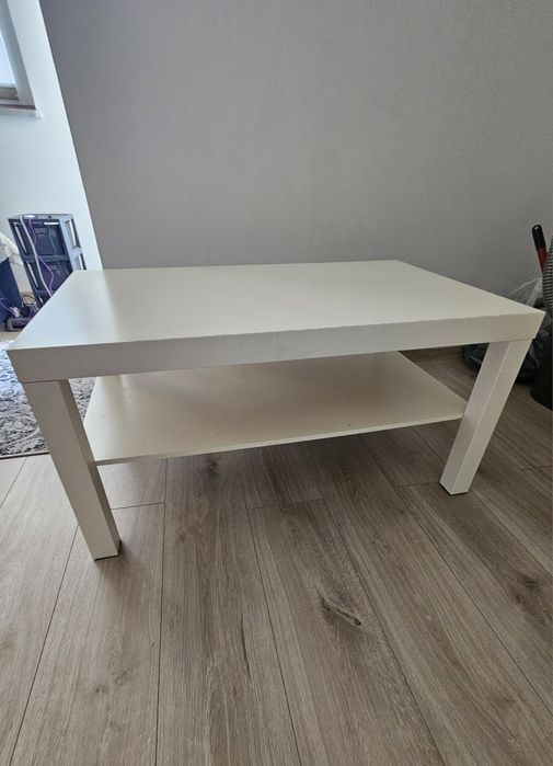 Biała ława stolik kawowy Ikea