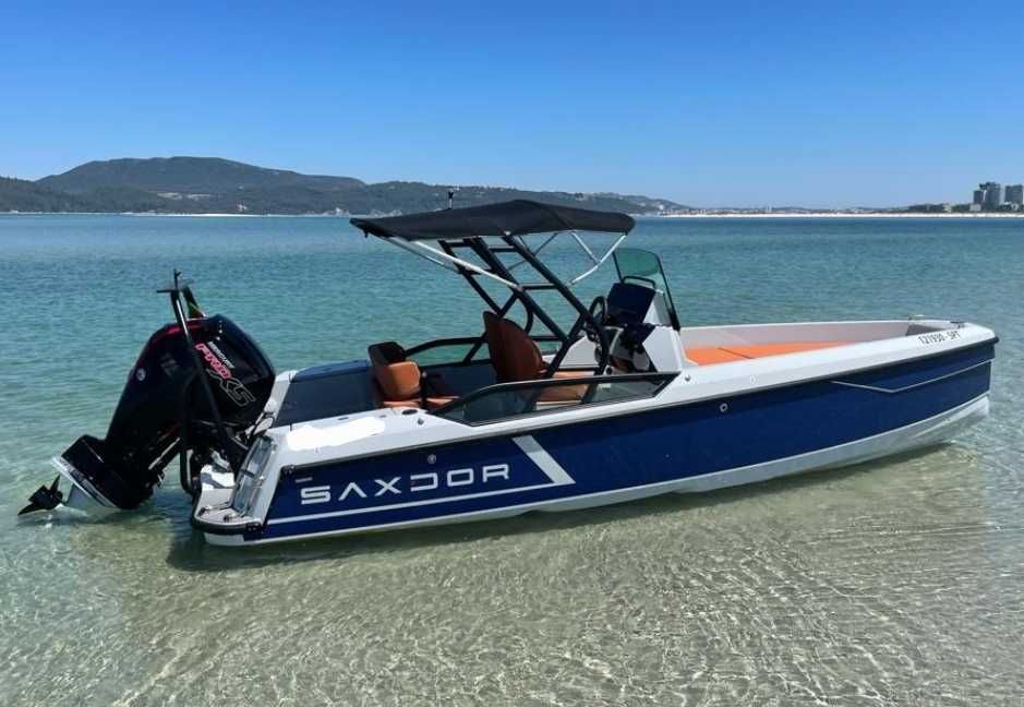 Barco Saxdor 200 Pro