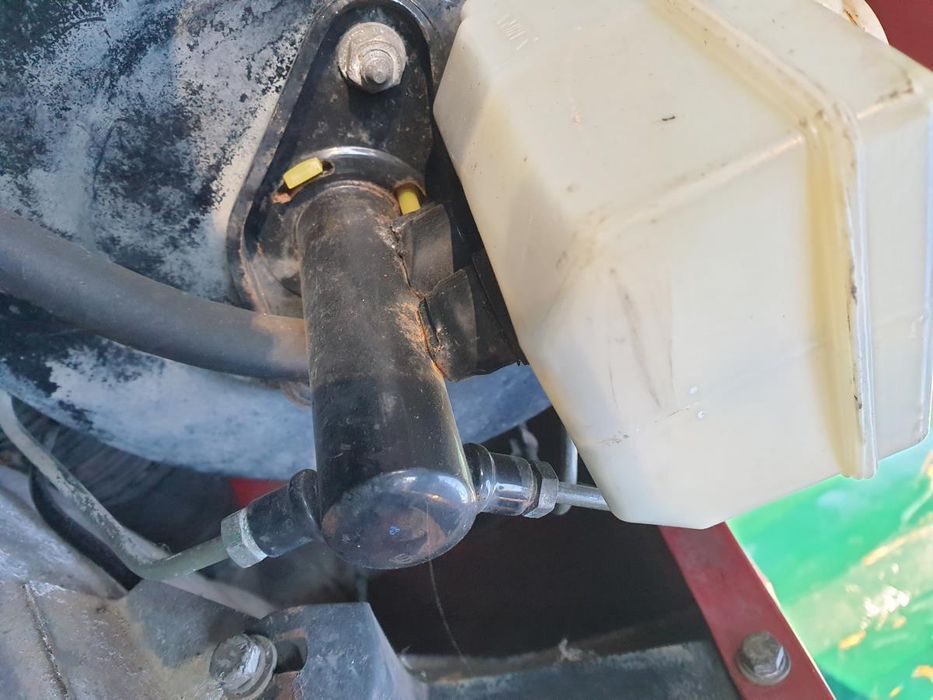 Bomba central dos travões LAND ROVER Defender Cabrio (L316)