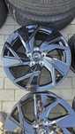 Nowe felgi 17” 5x108 ET44 czarne – komplet