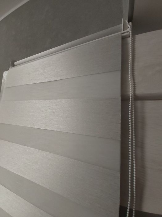 Тканевая ролета день -ночь ( жалюзи)