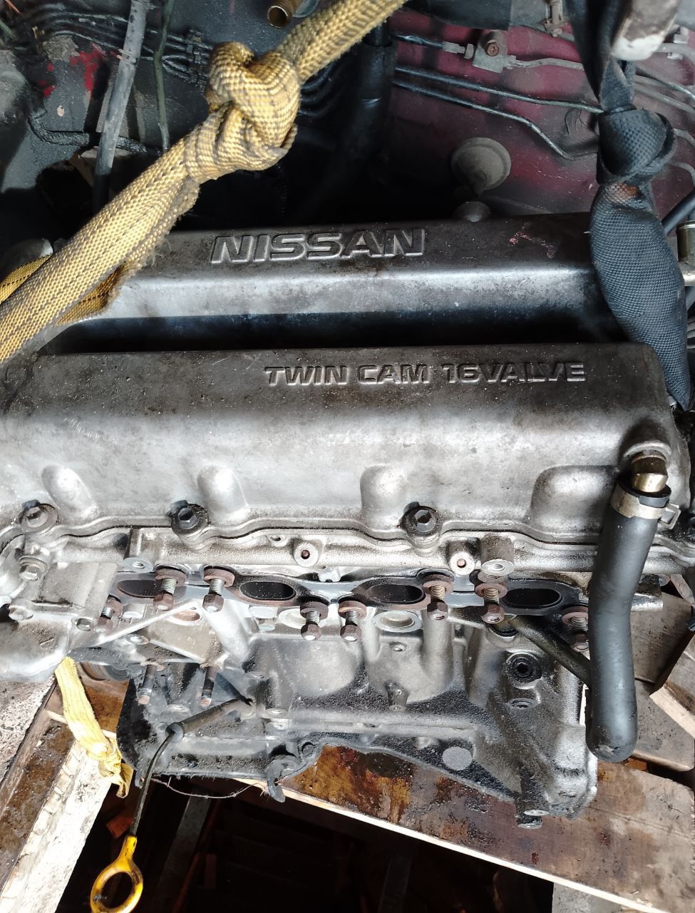 Двигун nissan sr18 , sr20