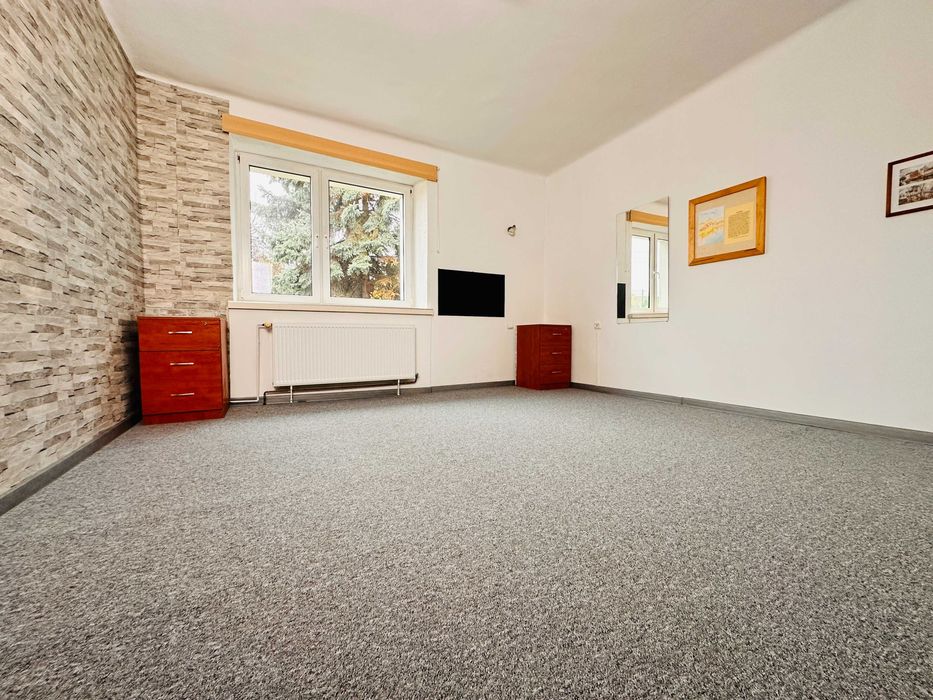 Dom dla ceniących wygodę i oszczędność, 2 niezależne lokale mieszkalne