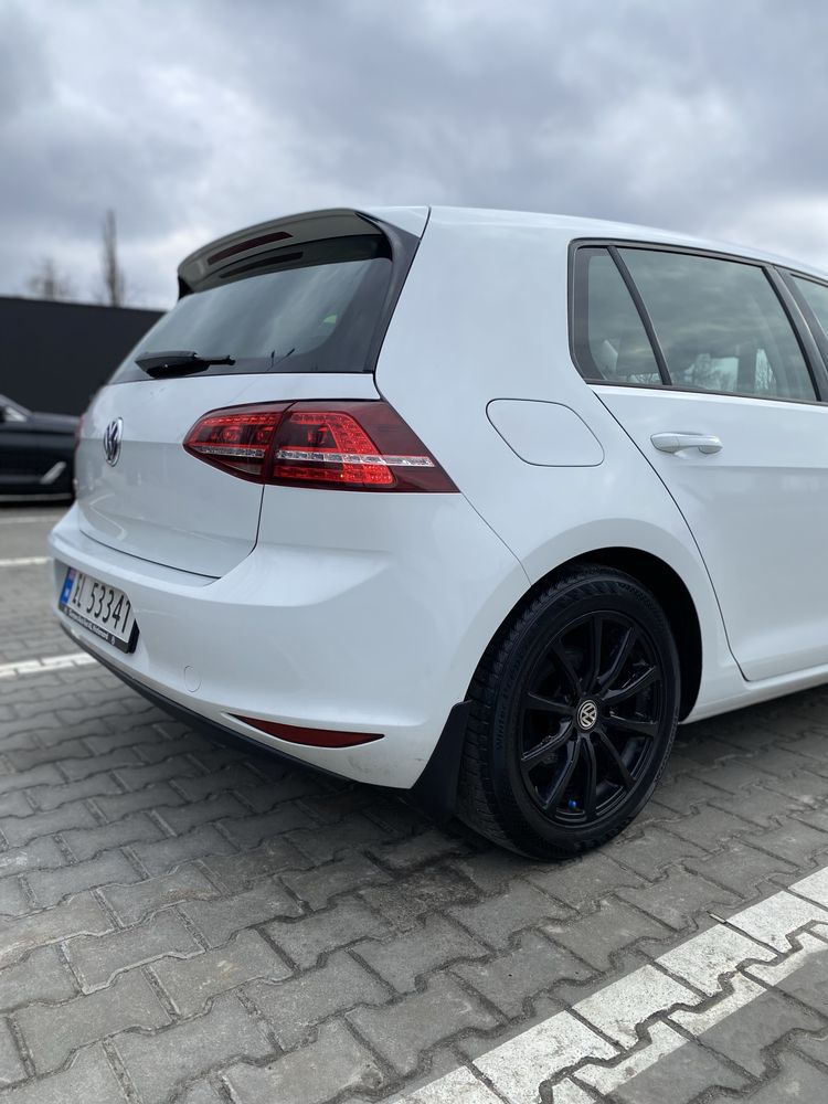 Продам VW e-Golf