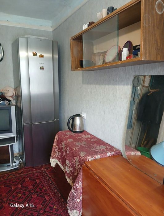 Сдам комнату в доме гостинного типа 10метров.а