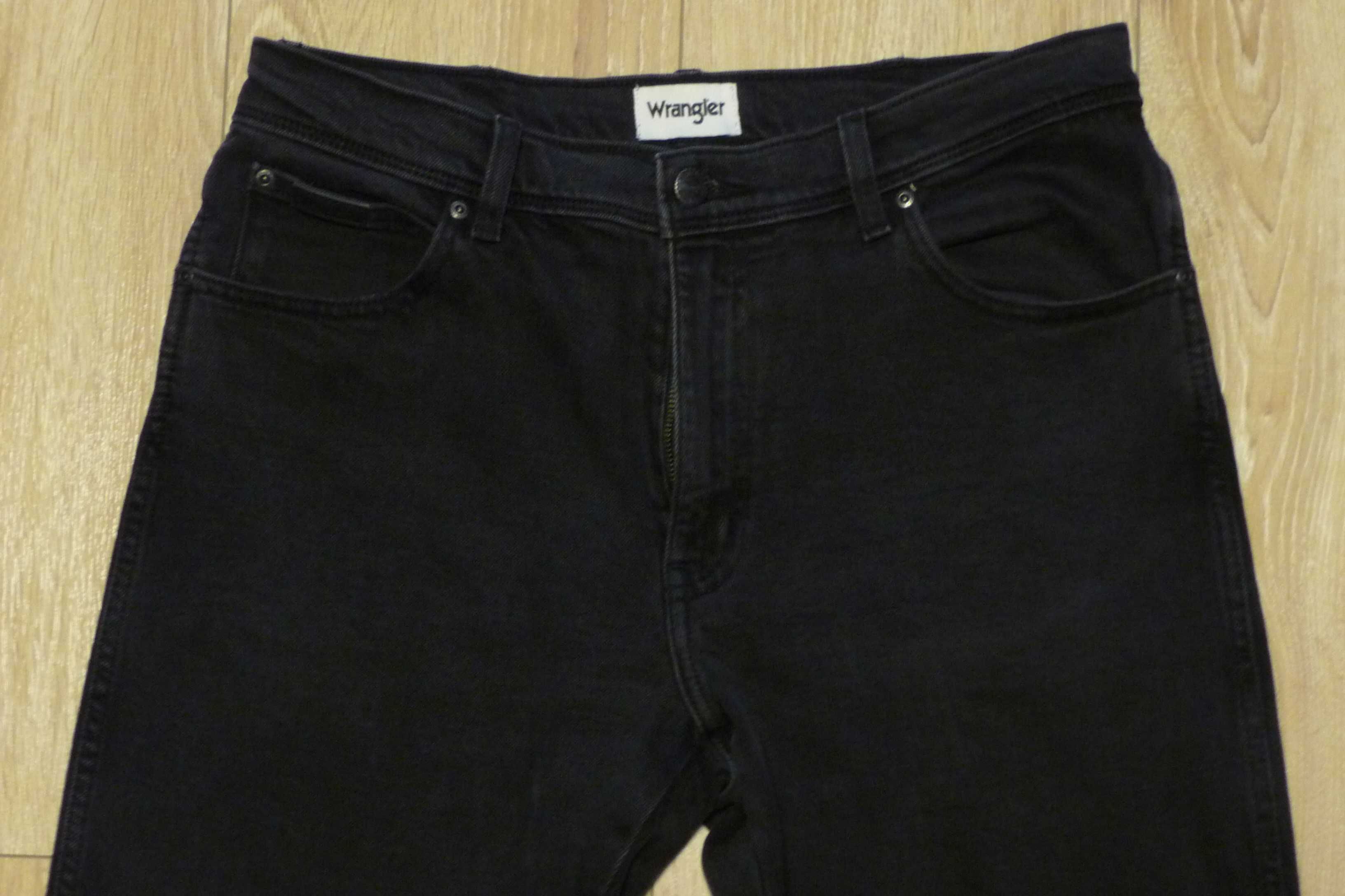 Spodnie męskie jeans WRANGLER TEXAS SLIM 822 - rozmiar W33 L30