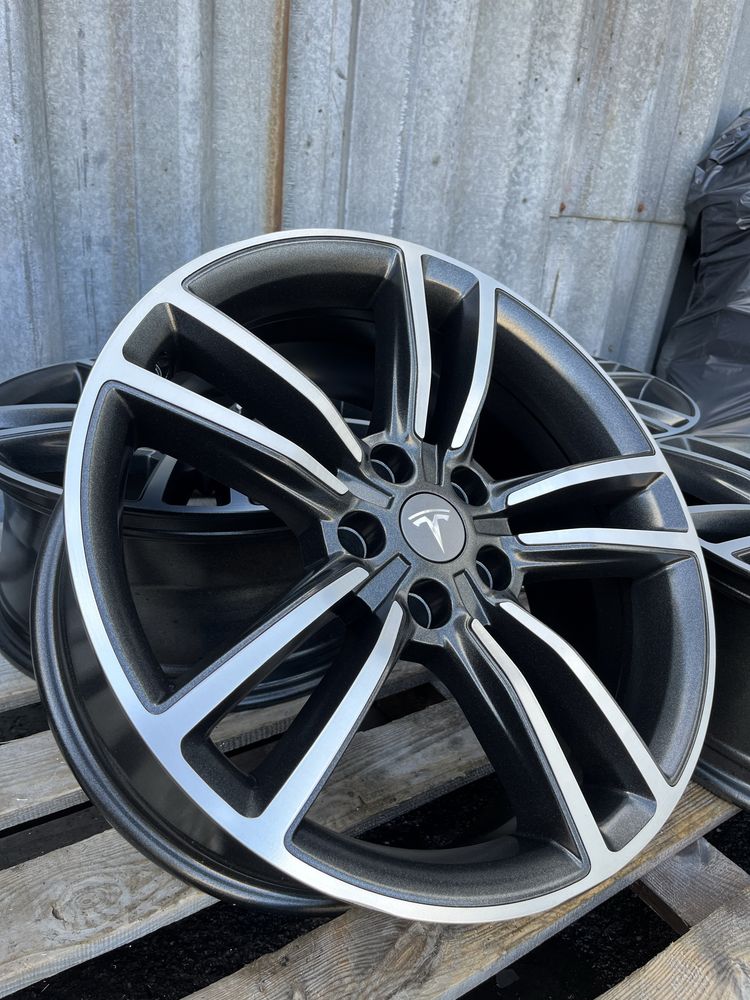 Диски 5/120r19 Tesla original model s