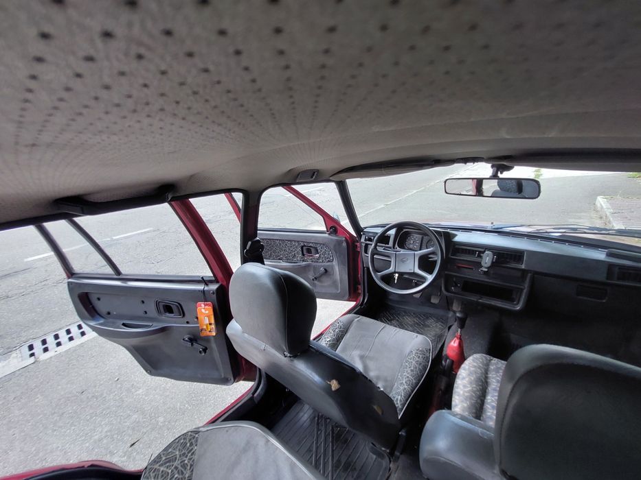 Заз  славута   на полно  ходу  по городу га 10