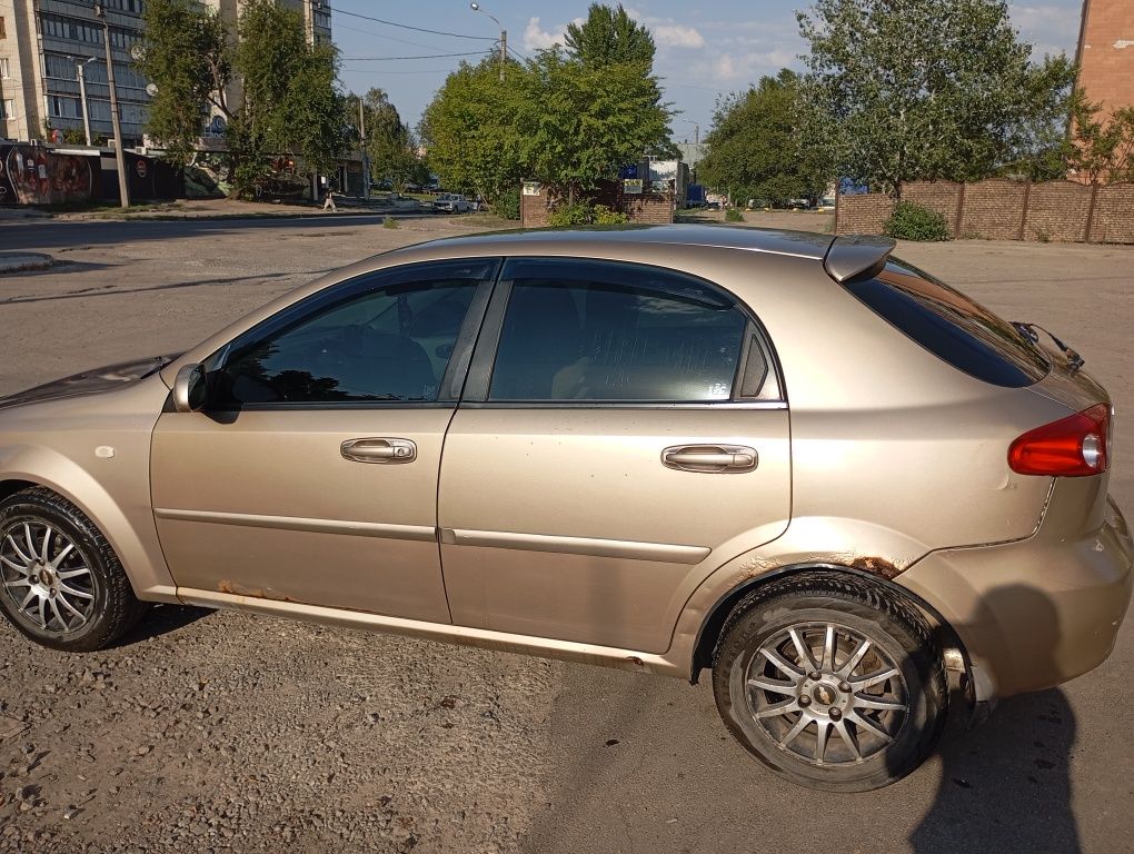 Продам Шевроле Лачетти