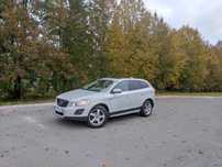 Volvo XC60 2.4 D5 205KM Panorama Skrętny Xenon DVD.