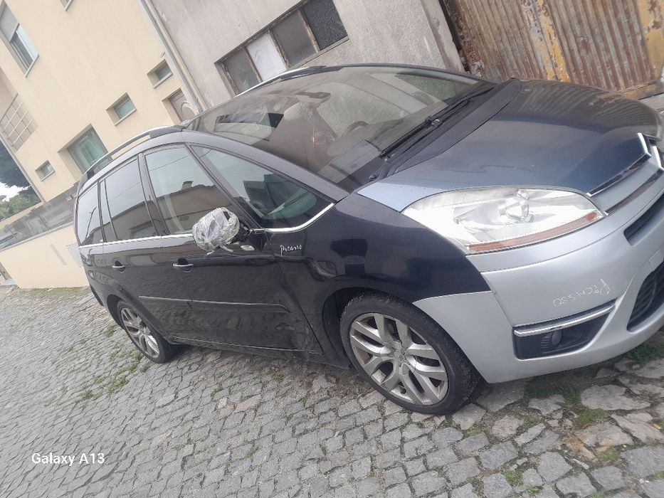 Citroën C4 Picasso 1.6 HDi)