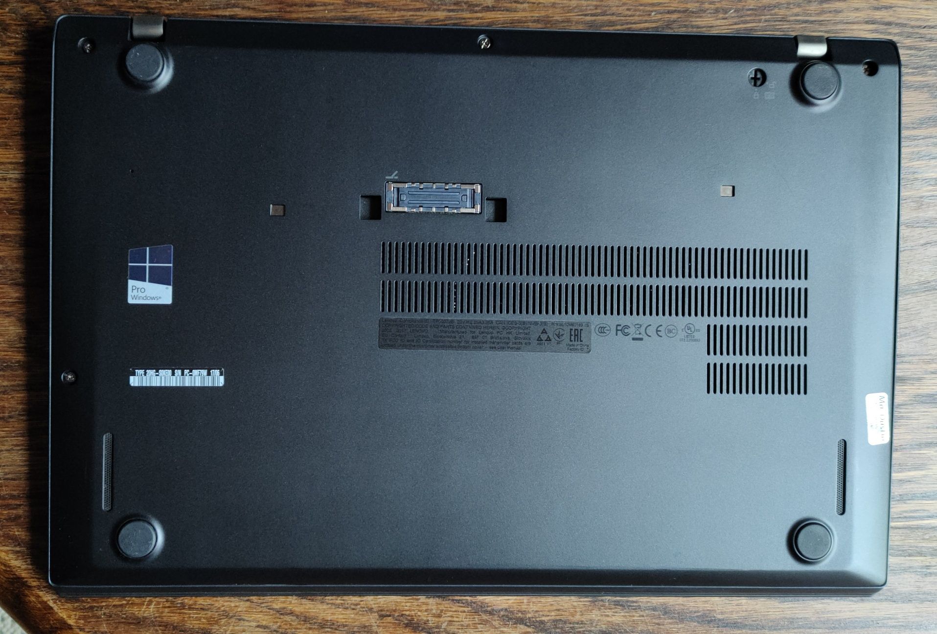 Lenovo ThinkPad T470s i5-7300u 12 GB Ram 256 SSD MVME