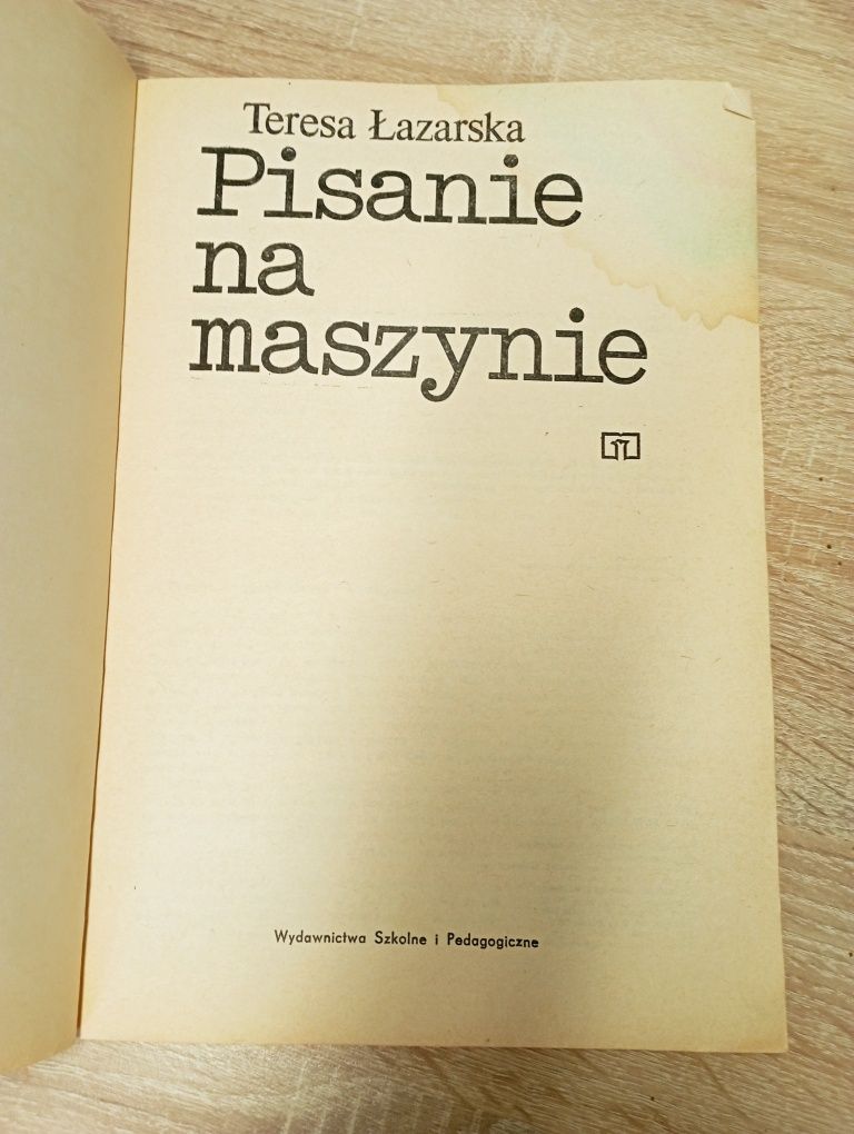 Pisanie na maszynie, Teresa Łazarska, 1984