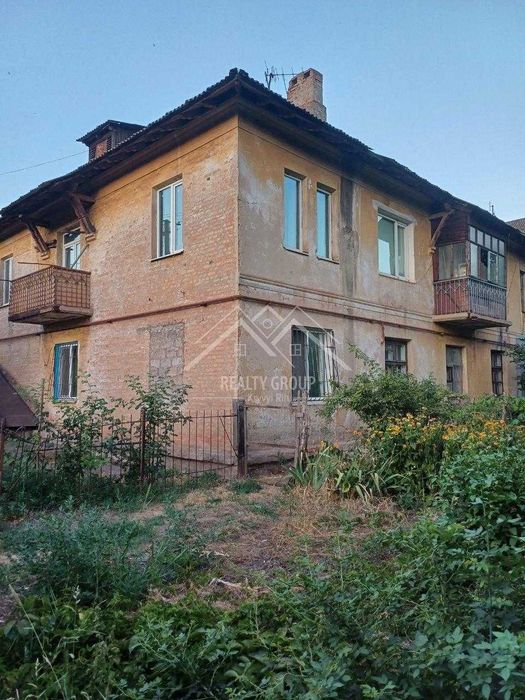 Продаж 2 кімн. сталінки по вул. Дишинського