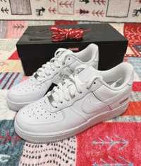 Nike Air Force 1 Low Supreme White 43