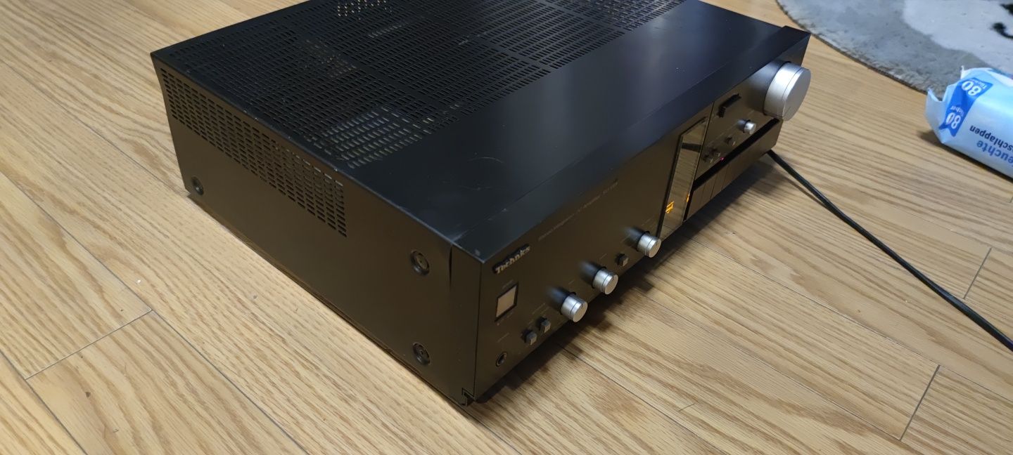 Wzmacniacz Technics SU-V6X Uszkodzony
