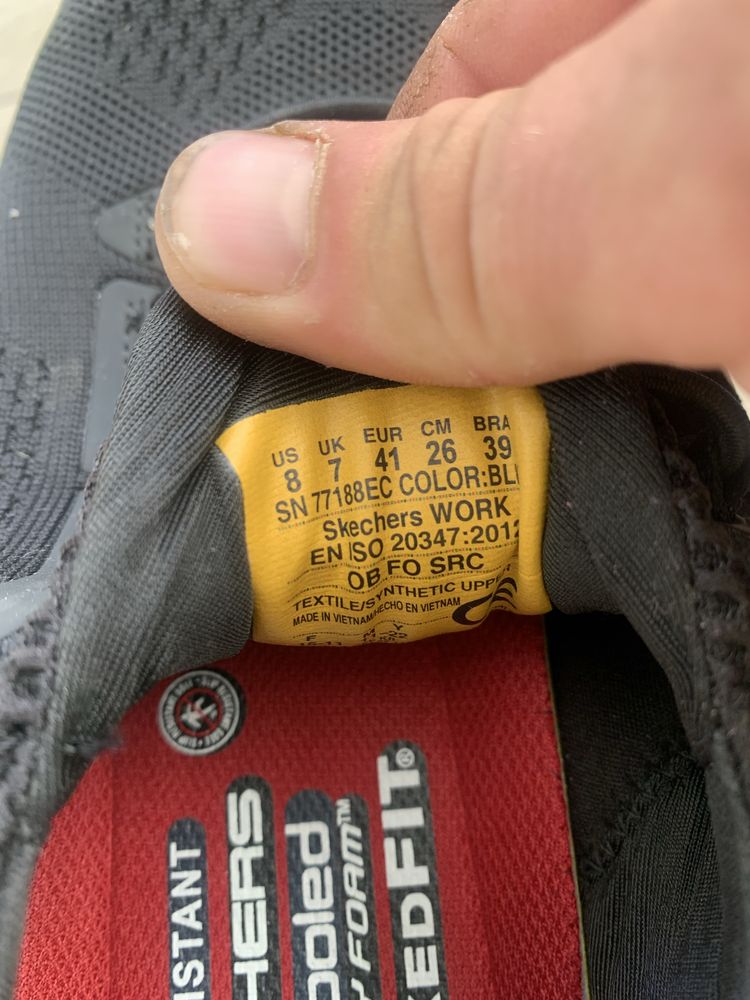 Кросівки Skechers Relaxed Fit Air-Cooled Memory Foam (EU 41)