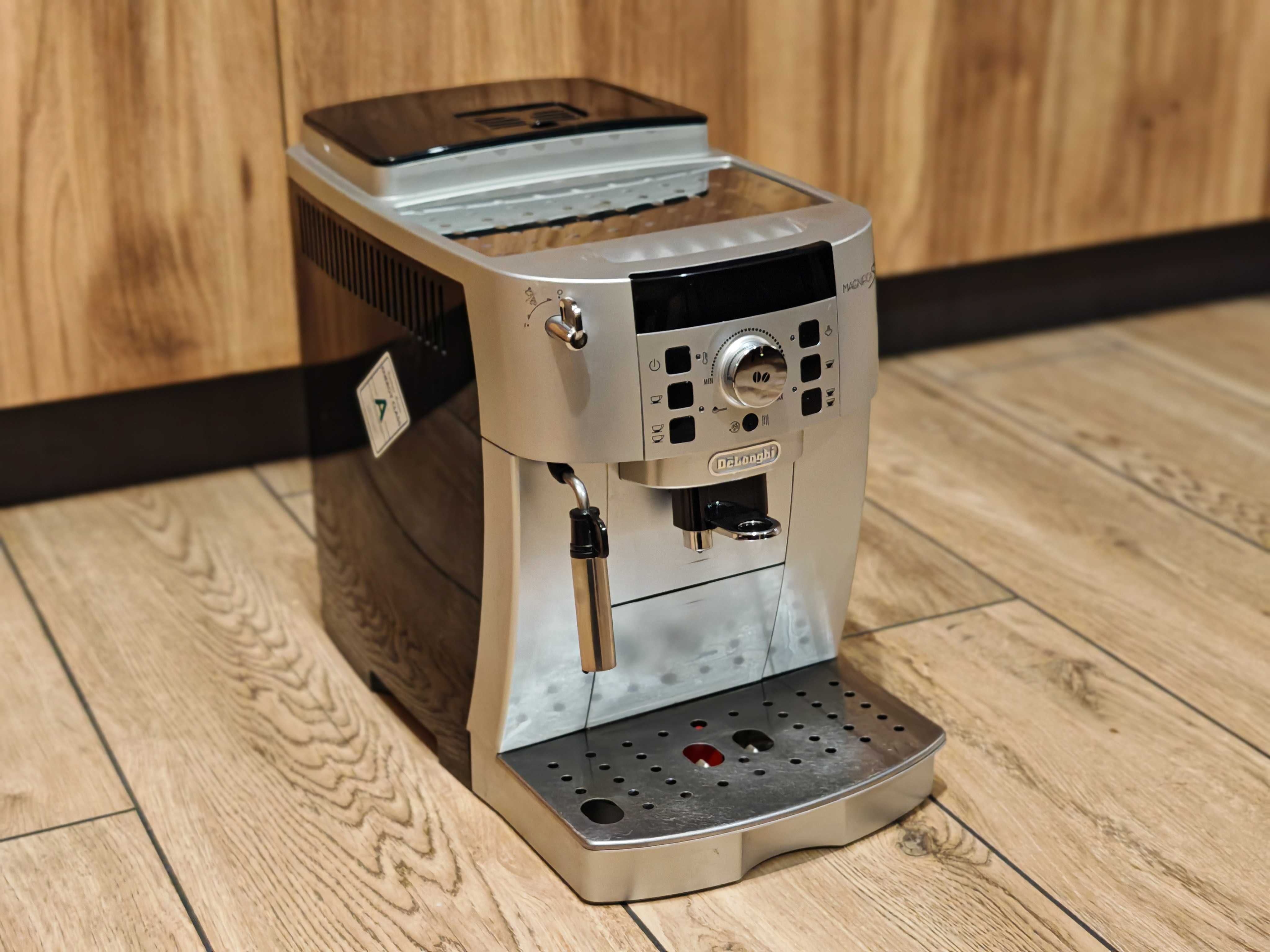 Ekspres do kawy DeLonghi Magnifica S w pełni sprawny,gwarancja serwisu