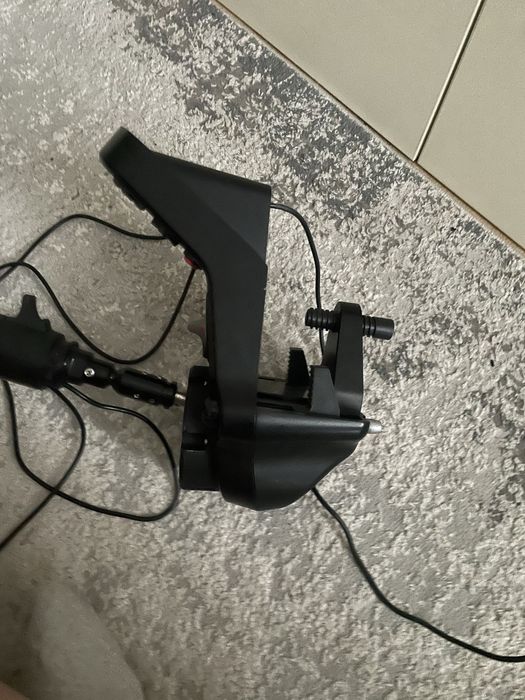 Logitech g25 ігровий мініпулятор