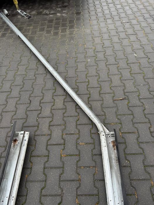 Brama 3.34x3.20 segmentowa elektryczna 2 sztuki skos do gory pod dach