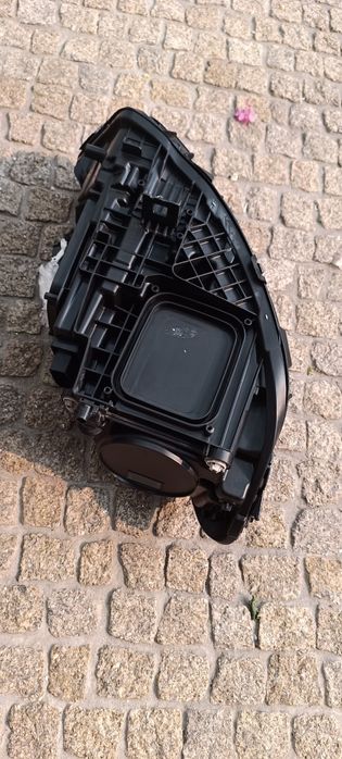 Farol / ótica Mercedes w177 full led  esquerdo