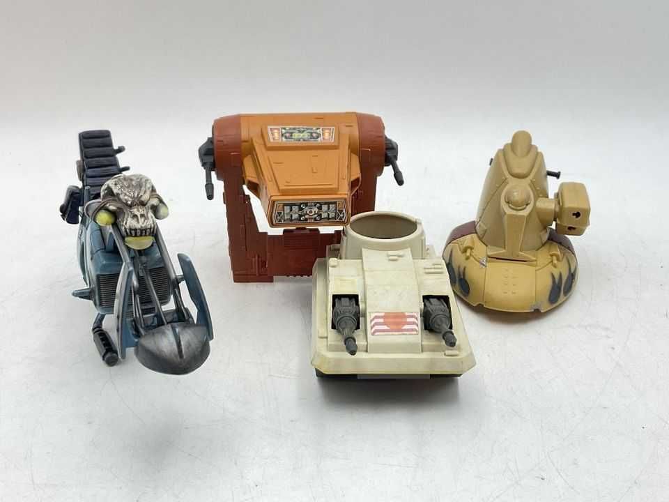 Várias Figuras colecionáveis