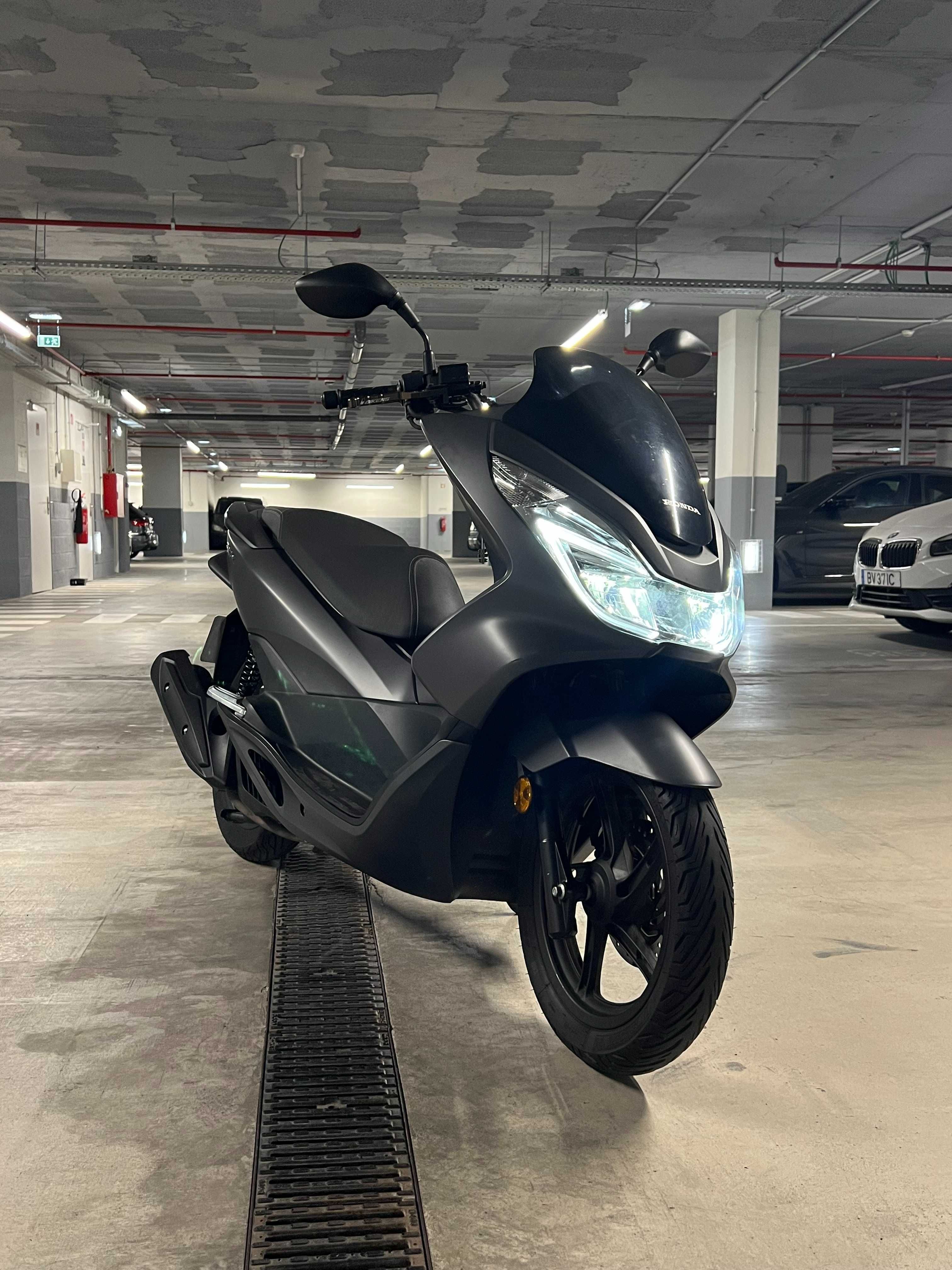 Honda Pcx como nova