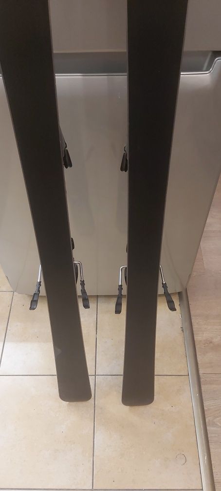 Narty i buty narciarskie komplet. Ostatnie sztuki w dobrym stanie.