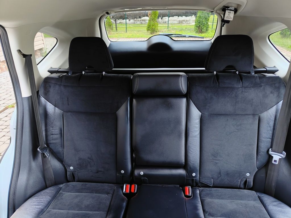 Продам honda cr-v 2.2 дизель.Білий перламутр.Пробіг підтверджений