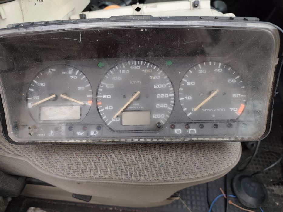 VW T4 licznik 2,4 1,9 diesel Benzyna