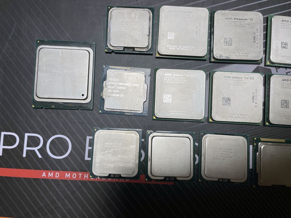 Процесор Intel AMD
