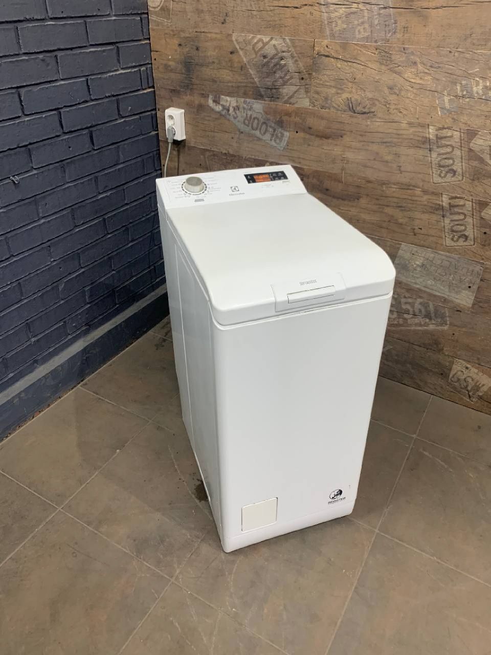 Пральна машина A++ класу Electrolux EWT11366. Доставка. Гарантія