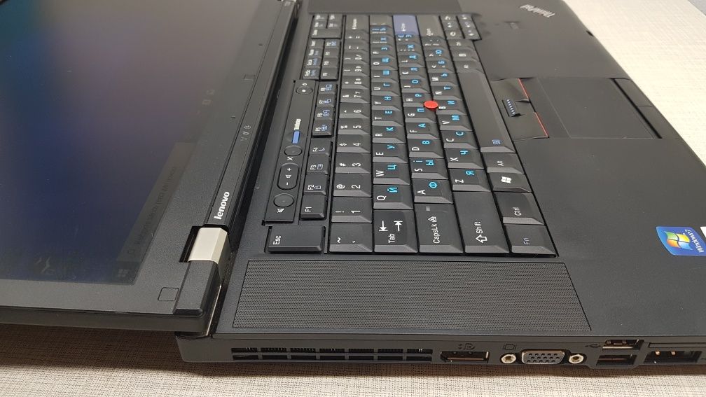 Ноутбук Lenovo T520 i5-2520M 2,50-3,20GHz, 8Gb, 500Gb