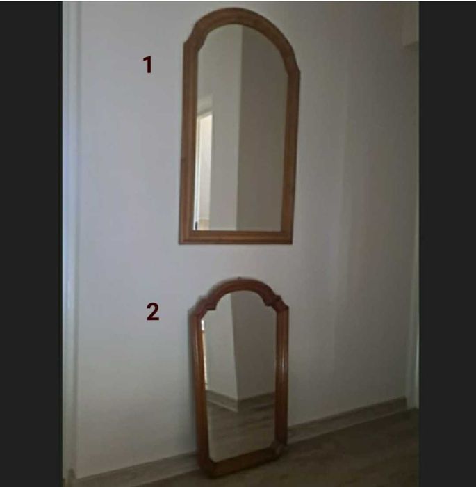 Lustra w dębowych ramach
